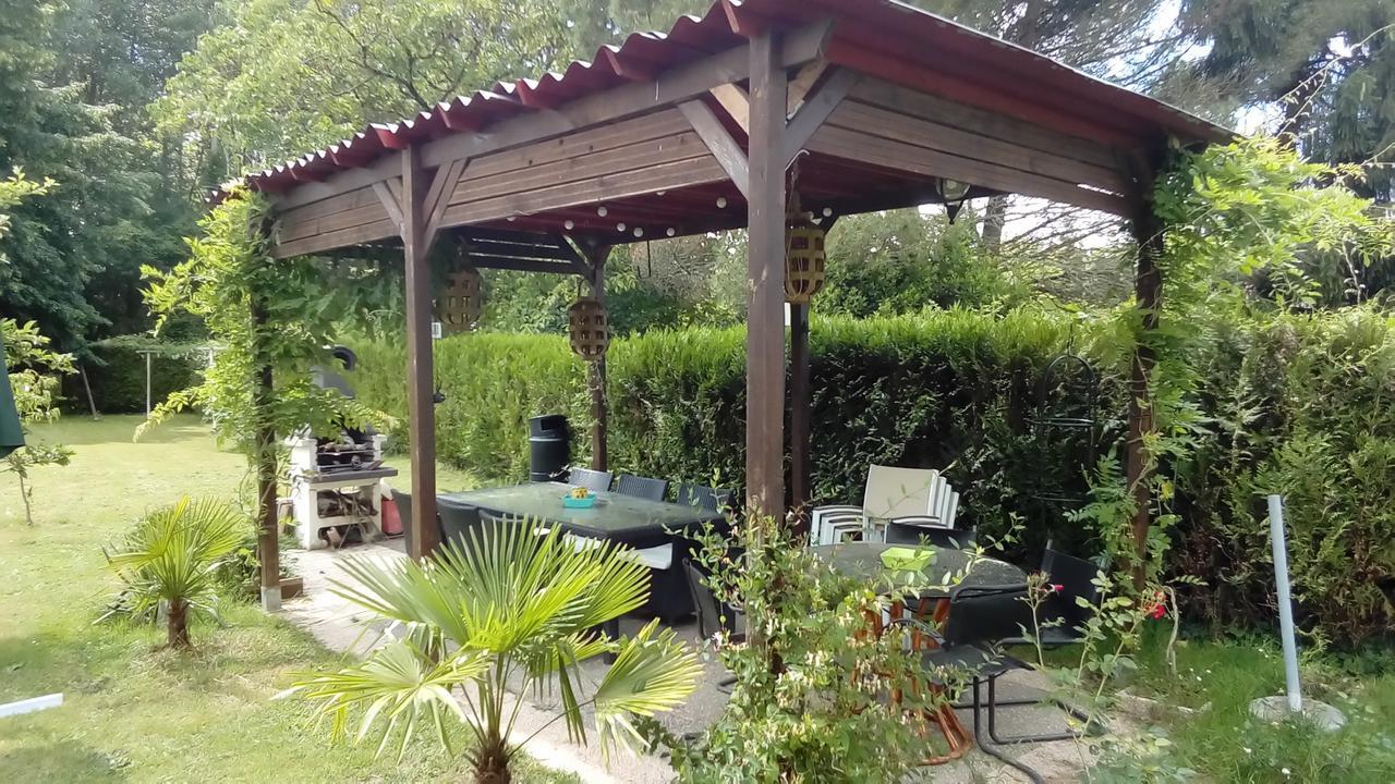 セレット O Tour Du Monde Bed & Breakfast エクステリア 写真