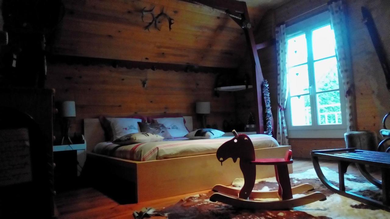 セレット O Tour Du Monde Bed & Breakfast エクステリア 写真